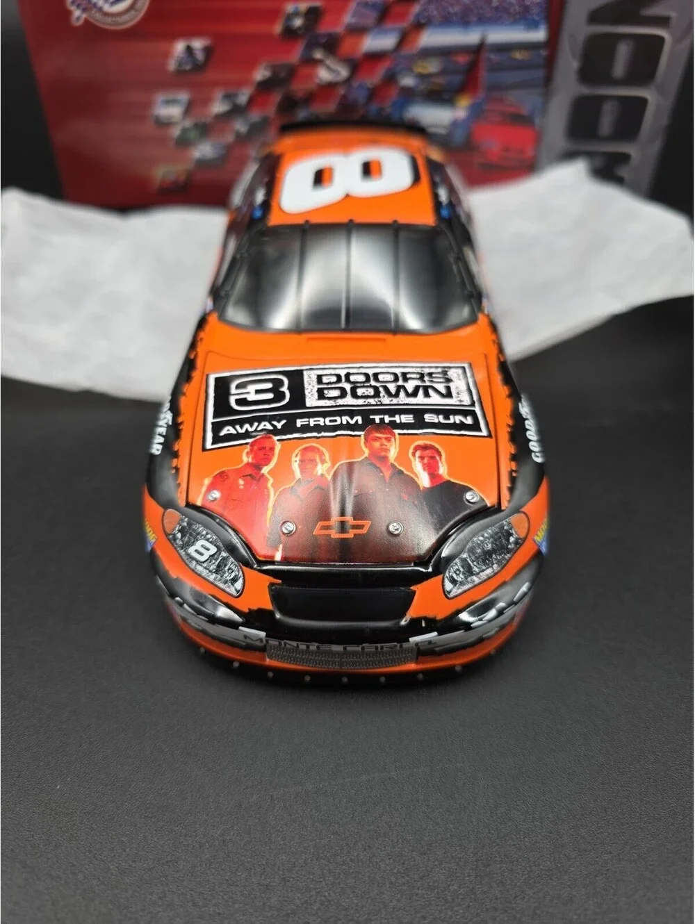 NASCAR 2003 Tony Stewart / 3 Doors Down 1:24 Diecast Limited Edition